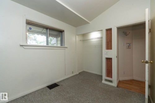 9820 79 Avenue, Edmonton, AB 