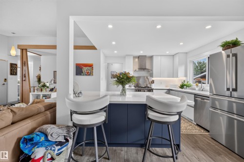 13407 59 Street Nw, Edmonton, AB - Indoor