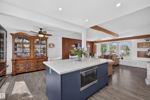 13407 59 Street Nw, Edmonton, AB - Indoor