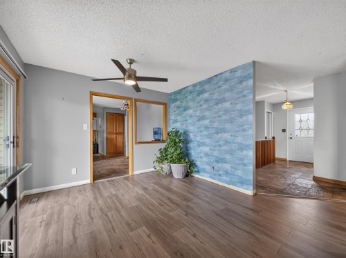 11312 165 Avenue, Edmonton, AB 