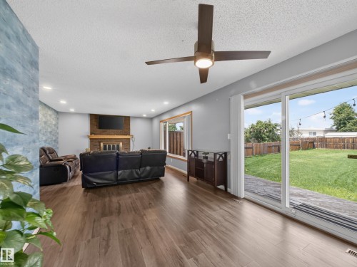 11312 165 Avenue, Edmonton, AB 
