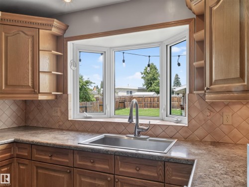 11312 165 Avenue, Edmonton, AB 