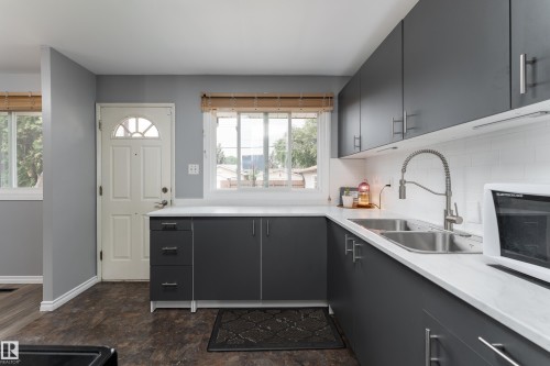 9012 Meadowlark Road, Edmonton, AB 