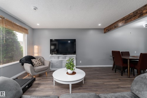 9012 Meadowlark Road, Edmonton, AB 