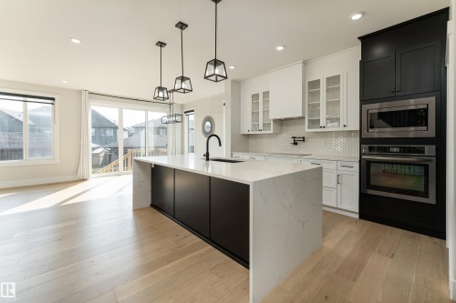 9383 226 Street, Edmonton, AB 