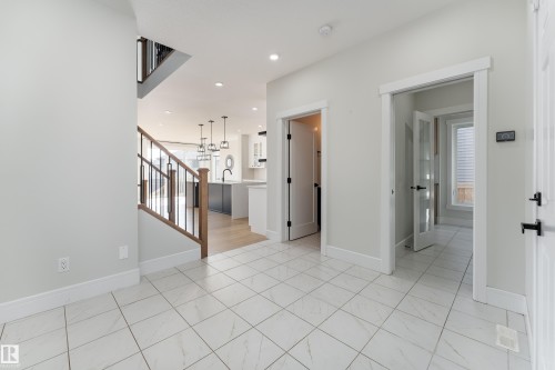 9383 226 Street, Edmonton, AB 