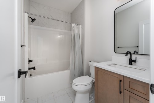 9383 226 Street, Edmonton, AB 