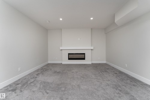 9383 226 Street, Edmonton, AB 