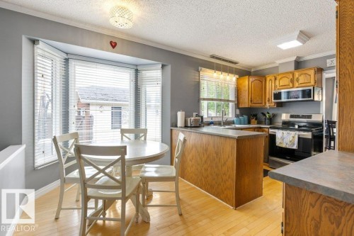 17115 92 Street, Edmonton, AB 