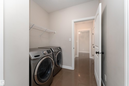 7916 18 Avenue, Edmonton, AB 