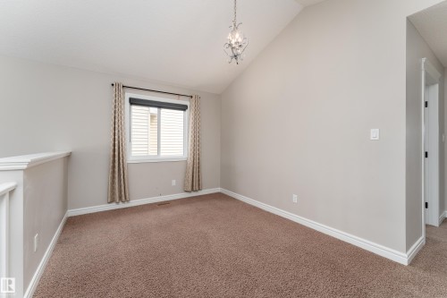 7916 18 Avenue, Edmonton, AB 