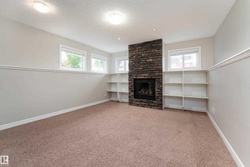 7916 18 Avenue, Edmonton, AB 