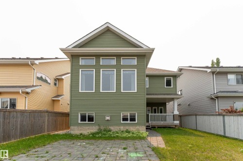 7916 18 Avenue, Edmonton, AB 