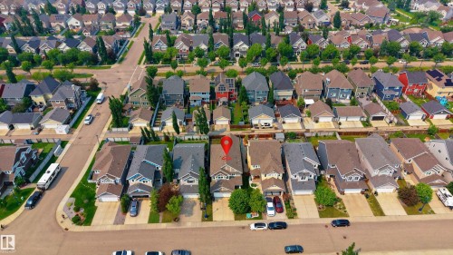 7916 18 Avenue, Edmonton, AB 