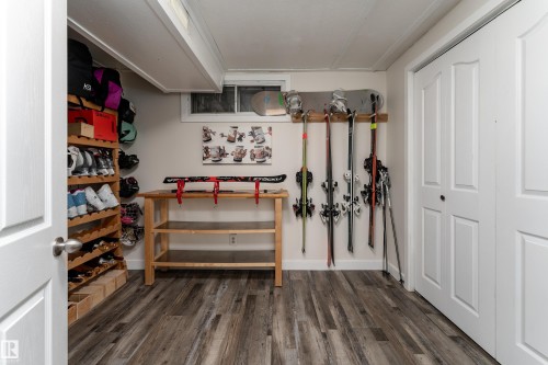 7816 142 Street, Edmonton, AB 
