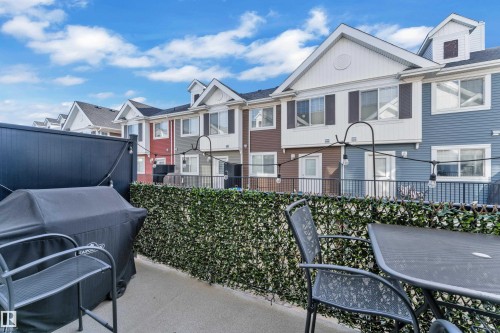 15 2803 James Mowatt Trail, Edmonton, AB 