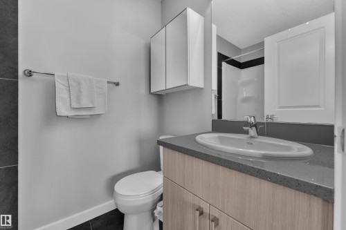 15 2803 James Mowatt Trail, Edmonton, AB 