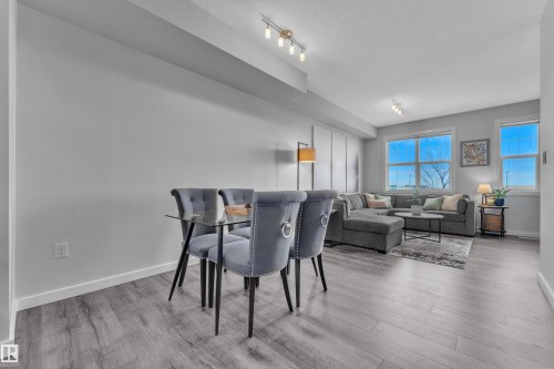 15 2803 James Mowatt Trail, Edmonton, AB 