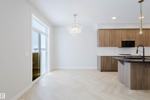 8300 Kiriak Loop, Edmonton, AB 