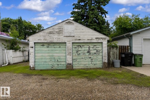9631 78 Avenue, Edmonton, AB 