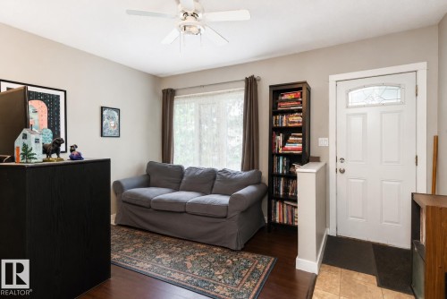 9631 78 Avenue, Edmonton, AB 