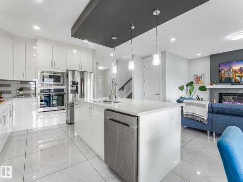 12 Sandalwood Place, Leduc, AB - Indoor Photo Showing Kitchen With Upgraded Kitchen