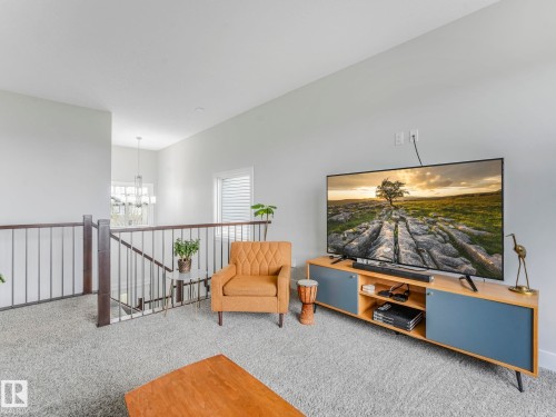 12 Sandalwood Place, Leduc, AB - Indoor Photo Showing Other Room