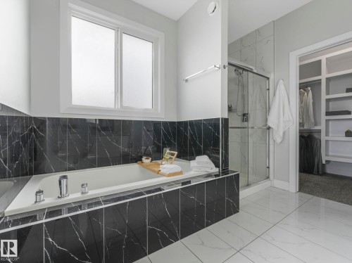 12 Sandalwood Place, Leduc, AB - Indoor Photo Showing Bathroom