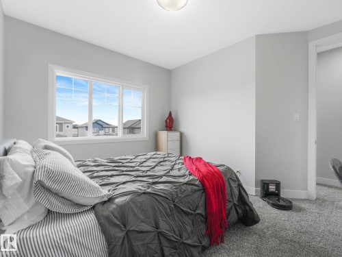 12 Sandalwood Place, Leduc, AB - Indoor Photo Showing Bedroom