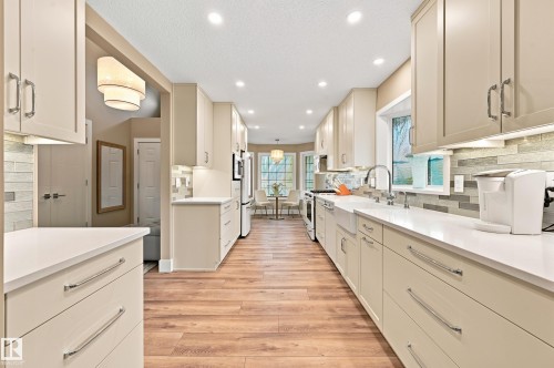 110 Ironwood Place, Edmonton, AB 