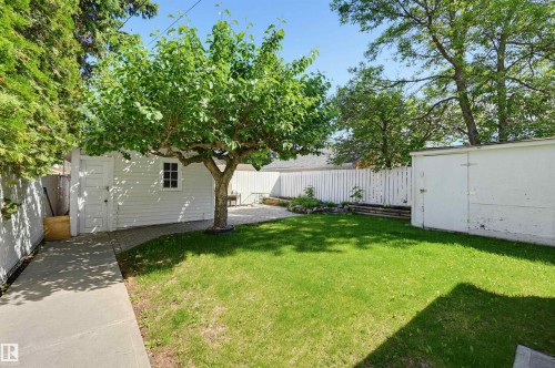10932 88 Avenue, Edmonton, AB 