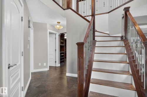 370 Hollick-Kenyon Road, Edmonton, AB 