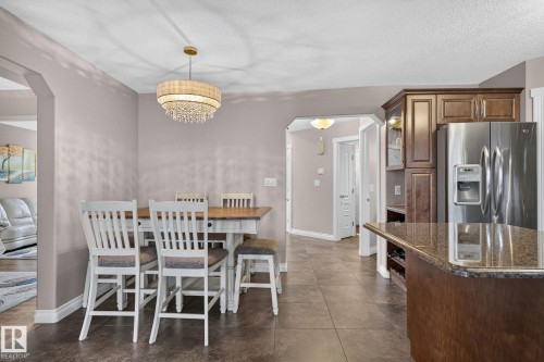 370 Hollick-Kenyon Road, Edmonton, AB 