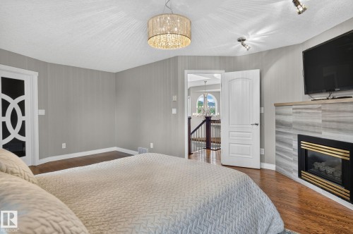 370 Hollick-Kenyon Road, Edmonton, AB 