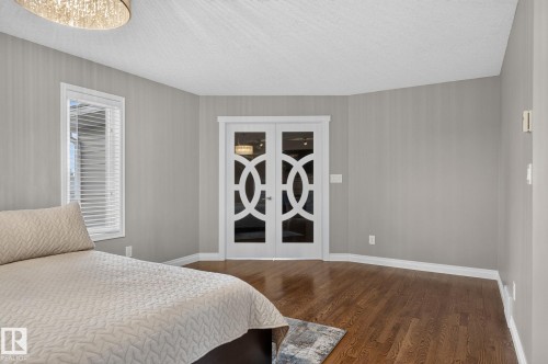 370 Hollick-Kenyon Road, Edmonton, AB 