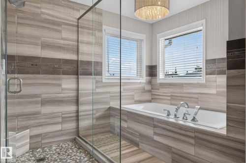 370 Hollick-Kenyon Road, Edmonton, AB 