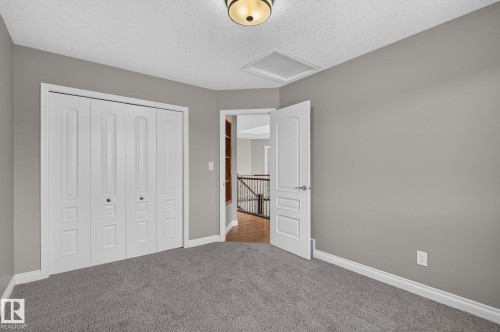 370 Hollick-Kenyon Road, Edmonton, AB 