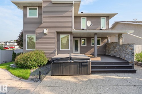 370 Hollick-Kenyon Road, Edmonton, AB 