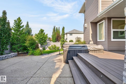 370 Hollick-Kenyon Road, Edmonton, AB 