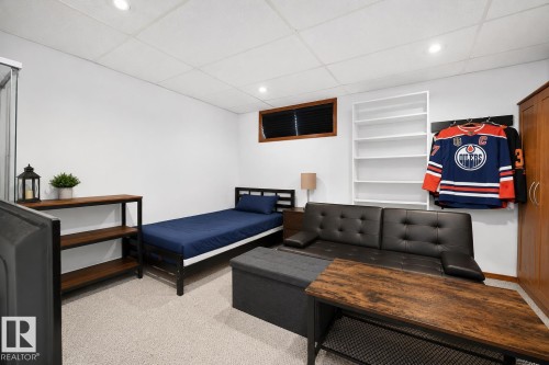 12327 43 Street, Edmonton, AB 