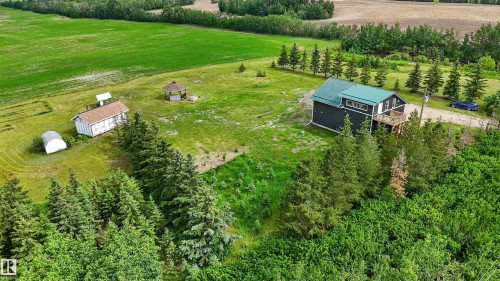 55301 Range Road 272, Rural Sturgeon County, AB - Outdoor