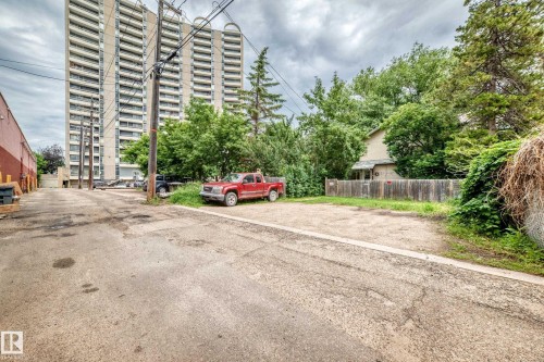 8630 108A Street, Edmonton, AB 