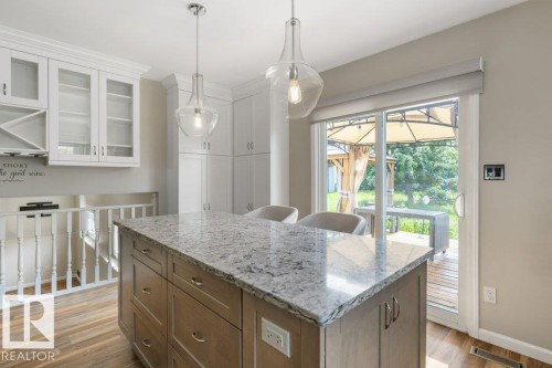 4239 30 Avenue, Edmonton, AB 