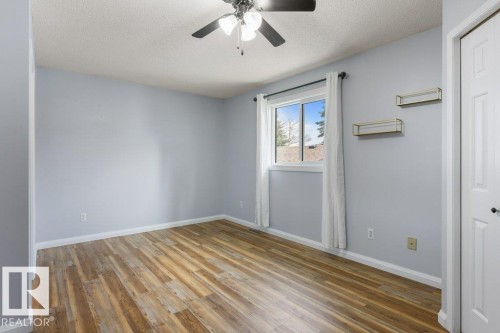 4239 30 Avenue, Edmonton, AB 