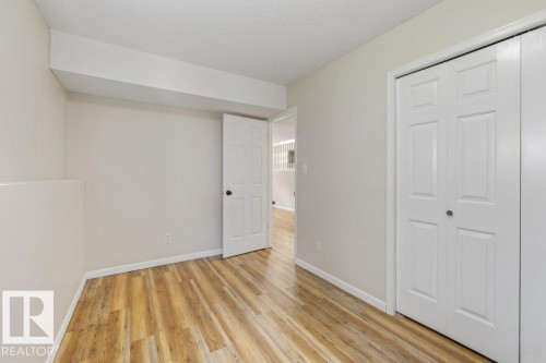4239 30 Avenue, Edmonton, AB 
