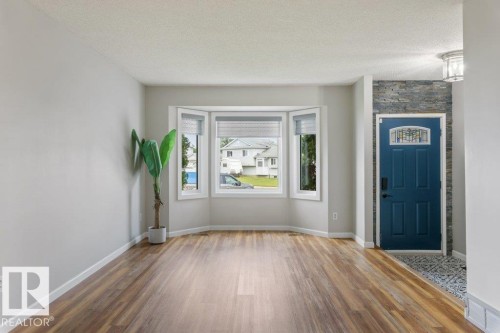 4239 30 Avenue, Edmonton, AB 