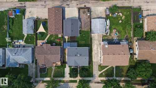 Image quality insufficient for description - 3622 115 Avenue, Edmonton, AB 