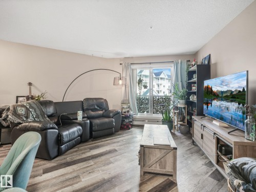 214 2204 44 Avenue, Edmonton, AB 