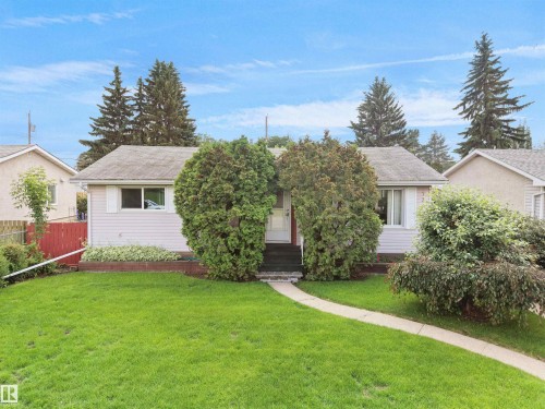 13615 136A Avenue, Edmonton, AB 