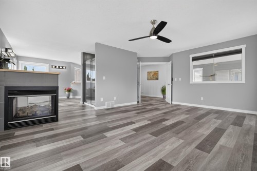 1017 Holgate Place, Edmonton, AB 